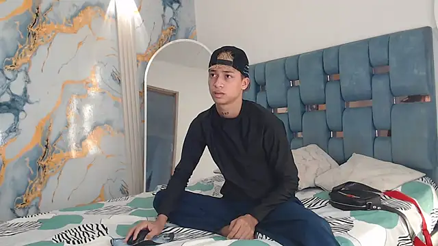 GOLD BOYS online show from April 2026 01:24:01 PM