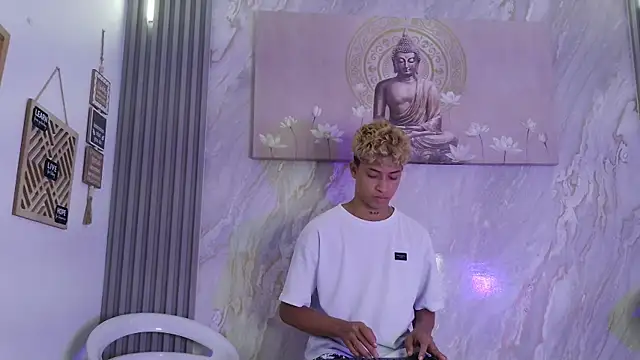 GOLD BOYS online show from April 2026 07:53:02 AM