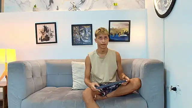 GOLD BOYS online show from May 2026 07:27:02 AM