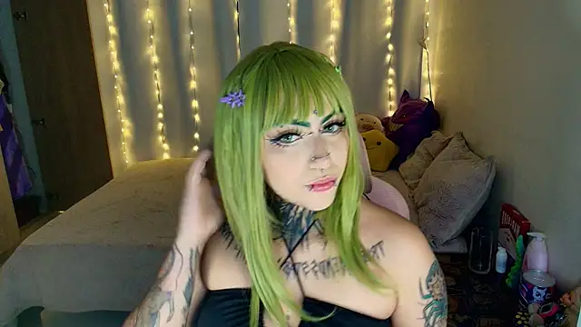 maliciaXpoison online show from March 2026 12:39:01 AM