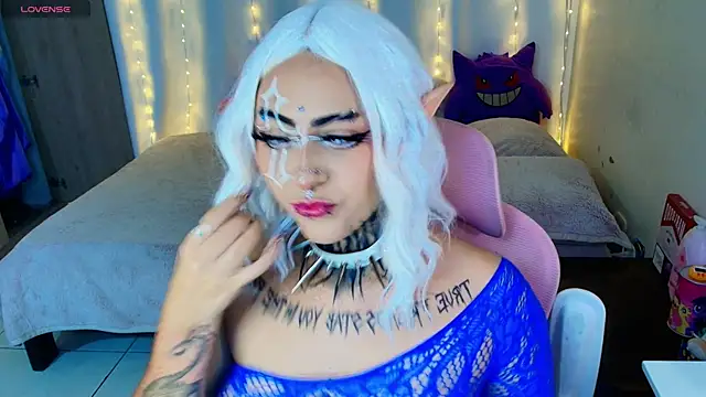 maliciaXpoison online show from May 2026 01:56:01 AM