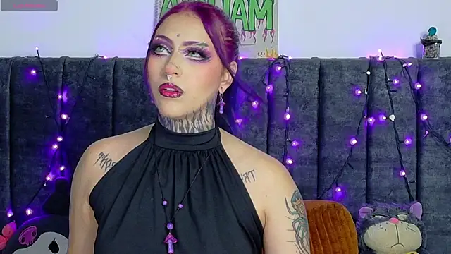 Snapshot of maliciaXpoison chatting on July 2026 03:18:01 AM maliciaXpoison online show from July 2026 03:18:01 AM