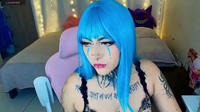 maliciaXpoison online show from May 2026 02:52:02 AM