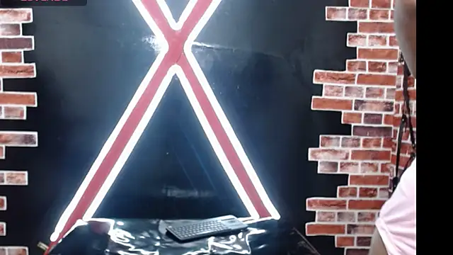 raven robin  online show from February 2026 02:52:01 AM