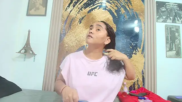 raven robin  online show from April 2026 01:34:01 AM