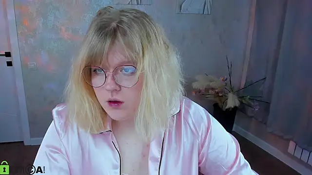 luna c0ra online show from March 2026 01:05:02 AM