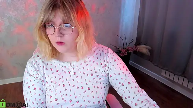 luna c0ra online show from April 2026 01:09:02 AM