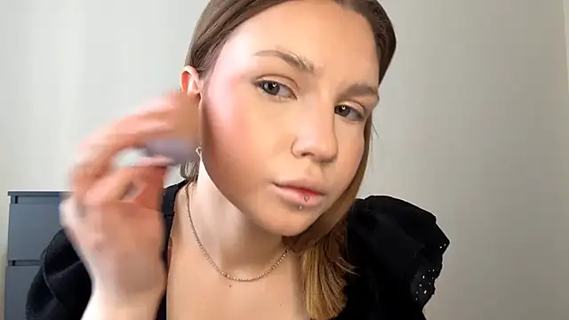 PledHoly online show from March 2026 10:11:02 AM