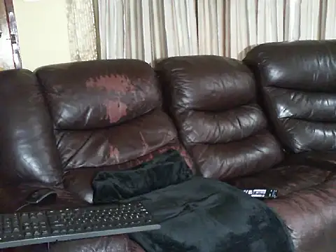 Sky-Diamond online show from April 2026 07:45:01 AM