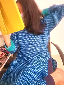 tanzum khan3202 online show from April 2026 06:30:01 AM