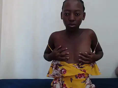 Snapshot of DarkPreddyBae chatting on February 2026 08:33:01 AM DarkPreddyBae online show from February 2026 08:33:01 AM