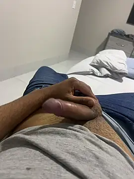 twink231 online show from June 2026 11:13:02 PM