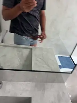 twink231 online show from April 2026 03:26:01 PM