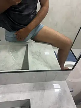 twink231 online show from April 2026 01:23:01 AM