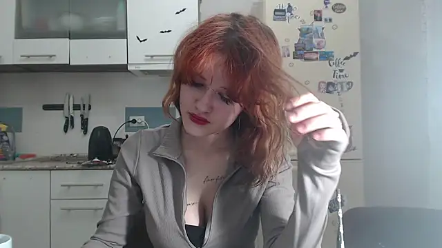 Snapshot of SolarAdrienne chatting on February 2026 05:35:01 PM SolarAdrienne online show from February 2026 05:35:01 PM