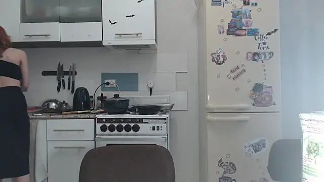 Snapshot of SolarAdrienne chatting on February 2026 01:22:02 PM SolarAdrienne online show from February 2026 01:22:02 PM