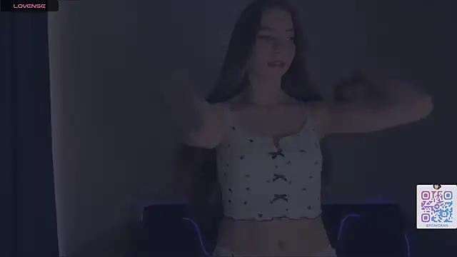 AmandaBales online show from April 2026 04:10:02 PM