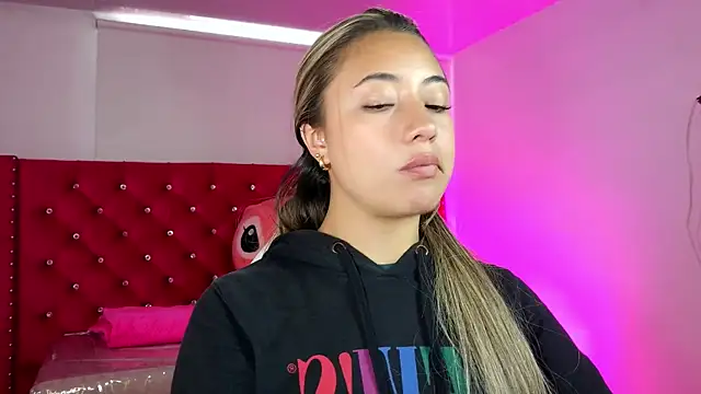 amy ker m online show from May 2026 05:10:01 PM