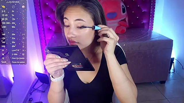 amy ker m online show from March 2026 09:33:01 PM