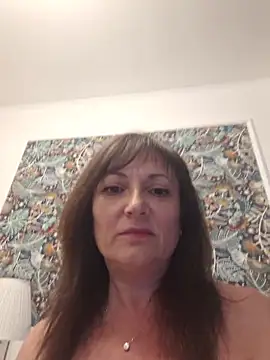 Snapshot of SaraGina chatting on April 2026 09:19:01 PM SaraGina online show from April 2026 09:19:01 PM