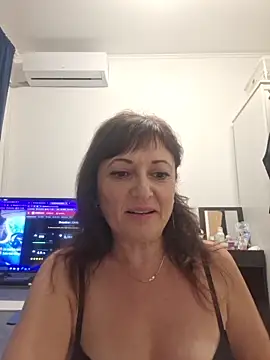 SaraGina online show from June 2026 09:10:02 PM