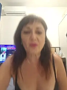 SaraGina online show from June 2026 08:58:02 PM