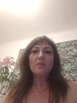 SaraGina online show from April 2026 08:37:01 PM