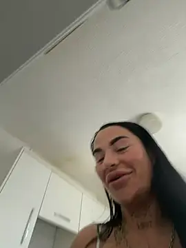 Snapshot of Darkfantisyx chatting on May 2026 11:51:02 AM Darkfantisyx online show from May 2026 11:51:02 AM