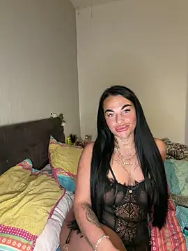 Snapshot of Darkfantisyx chatting on February 2026 08:28:01 PM Darkfantisyx online show from February 2026 08:28:01 PM