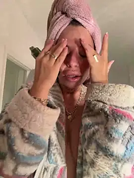 Darkfantisyx online show from April 2026 09:22:01 AM