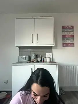 Snapshot of Darkfantisyx chatting on May 2026 07:06:02 PM Darkfantisyx online show from May 2026 07:06:02 PM