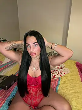 Snapshot of Darkfantisyx chatting on February 2026 07:43:01 PM Darkfantisyx online show from February 2026 07:43:01 PM