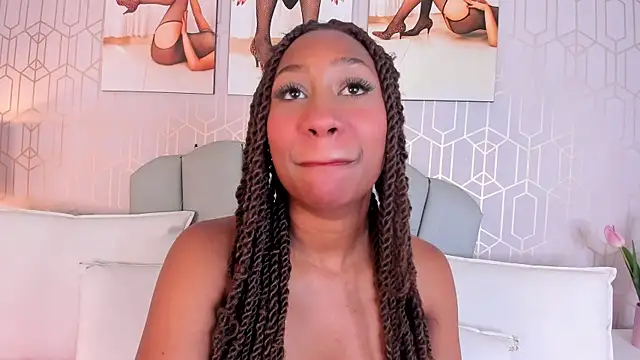 Kimberly martinezz online show from February 2026 07:35:02 PM