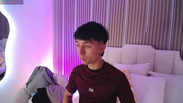 Aiden Rivers  online show from February 2026 12:38:01 PM