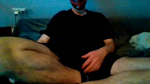 Snapshot of Blackklu chatting on April 2026 06:31:02 PM Blackklu online show from April 2026 06:31:02 PM