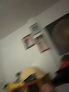 Snapshot of Milwokee chatting on March 2026 12:49:01 AM Milwokee online show from March 2026 12:49:01 AM