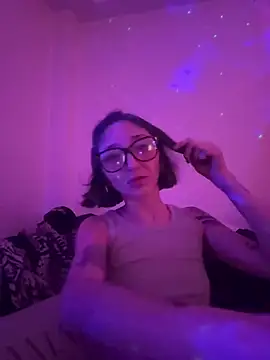FrutillitaXX online show from April 2026 02:49:01 AM