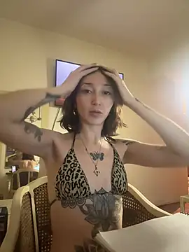 FrutillitaXX online show from February 2026 11:26:01 PM