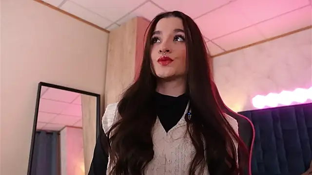 LucyDeLuca online show from March 2026 08:10:02 AM