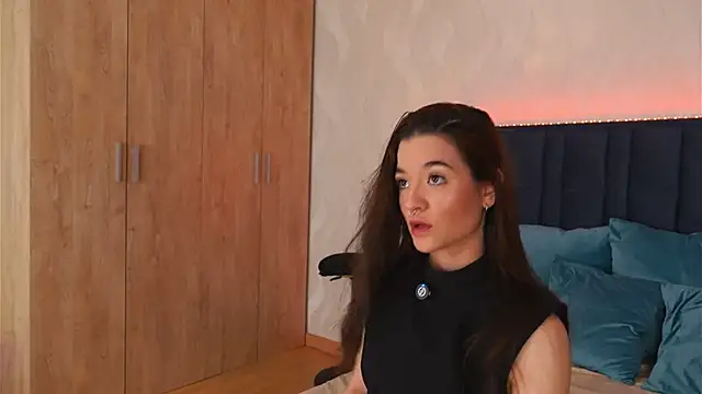 Snapshot of LucyDeLuca chatting on March 2026 07:15:02 AM LucyDeLuca online show from March 2026 07:15:02 AM