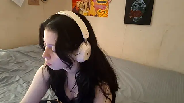Snapshot of MindyMinty chatting on March 2026 03:02:02 AM MindyMinty online show from March 2026 03:02:02 AM