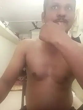 Snapshot of hunk_man chatting on February 2026 04:40:02 PM hunk man online show from February 2026 04:40:02 PM