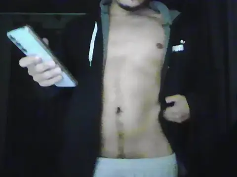 PeleHotsito online show from June 2026 10:09:02 PM
