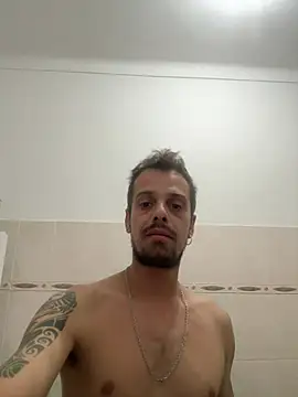 vieiratiago963 online show from May 2026 03:59:01 PM