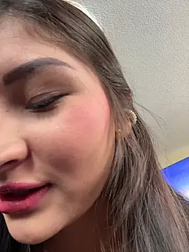 Aylin fire online show from March 2026 06:53:01 PM