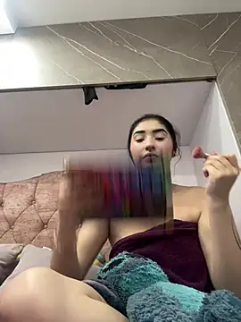 Snapshot of Kattengel_ chatting on June 2026 08:06:01 PM Kattengel online show from June 2026 08:06:01 PM