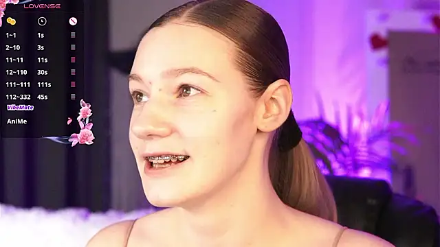 Vanessa  Lui online show from February 2026 03:23:01 PM