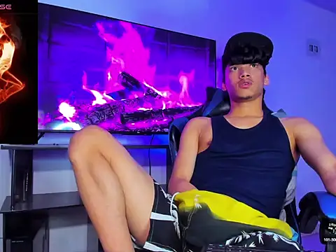 Lyam Russo online show from March 2026 06:28:02 AM