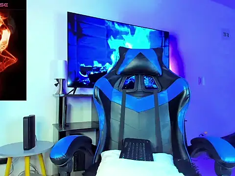 Lyam Russo online show from March 2026 08:34:02 AM