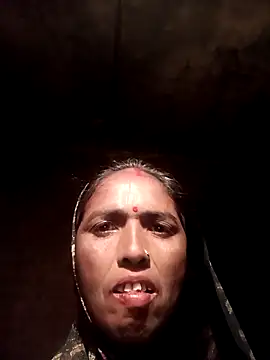 Snapshot of Hot_re83 chatting on March 2026 10:10:02 PM Hot re83 online show from March 2026 10:10:02 PM